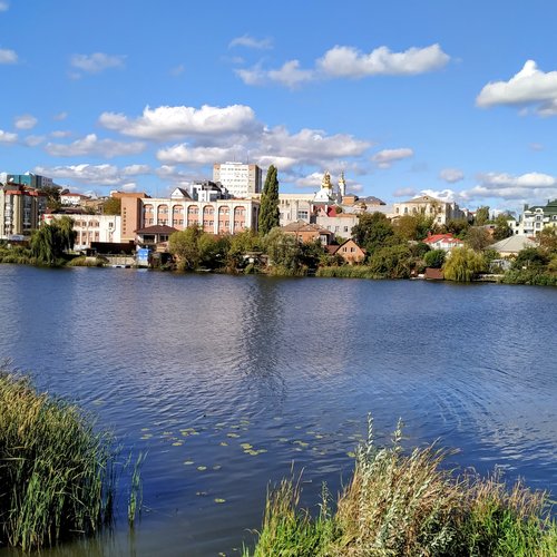 Exploring Vinnytsia, Ukraine, on a fall day in 2020.